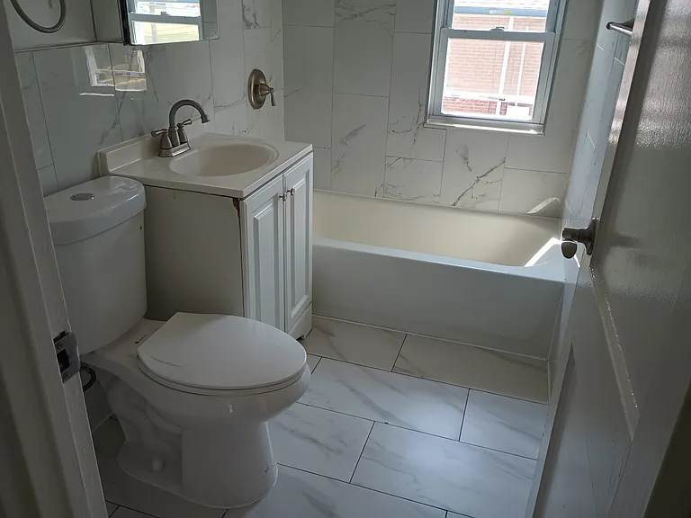 681 Willow St — Photo 4