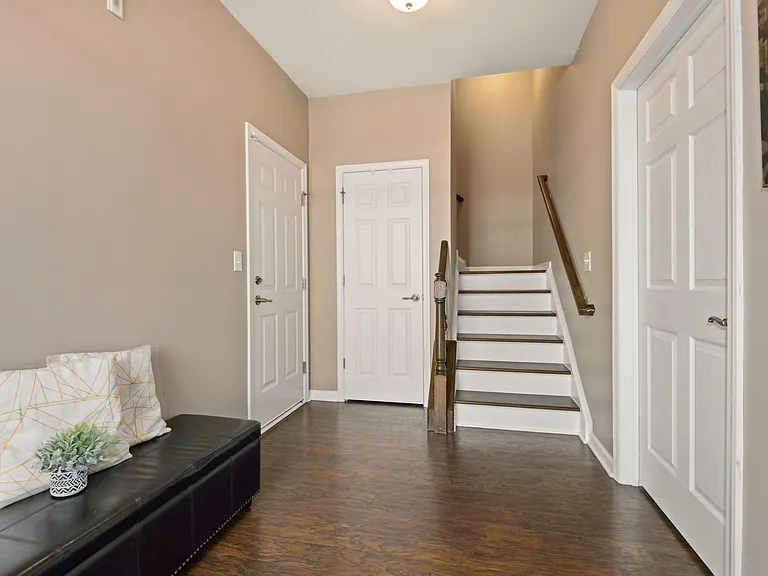 44 Truman Dr — Photo 7