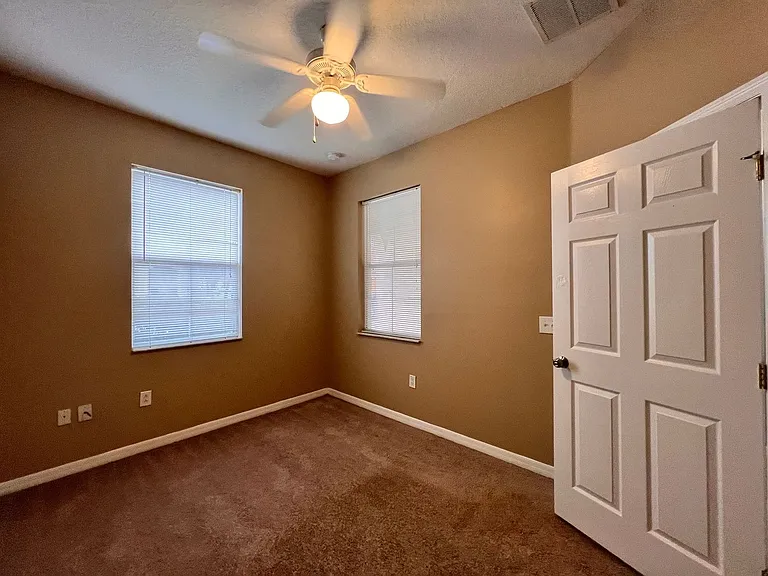 7602 Long Island Dr — Photo 11