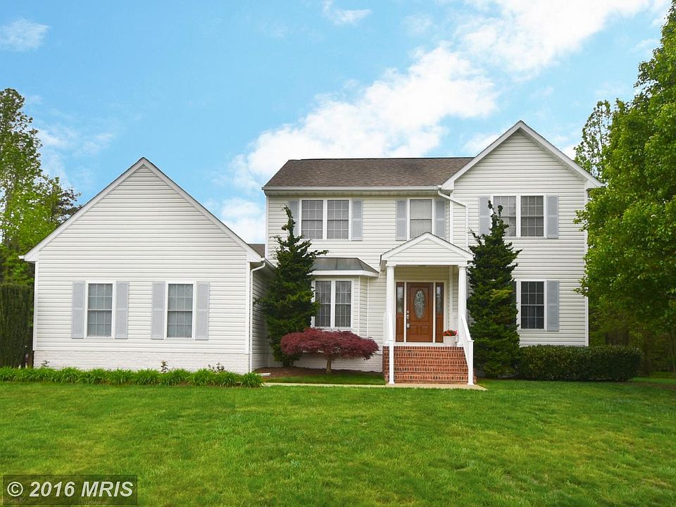 11913 Stonehenge Drive