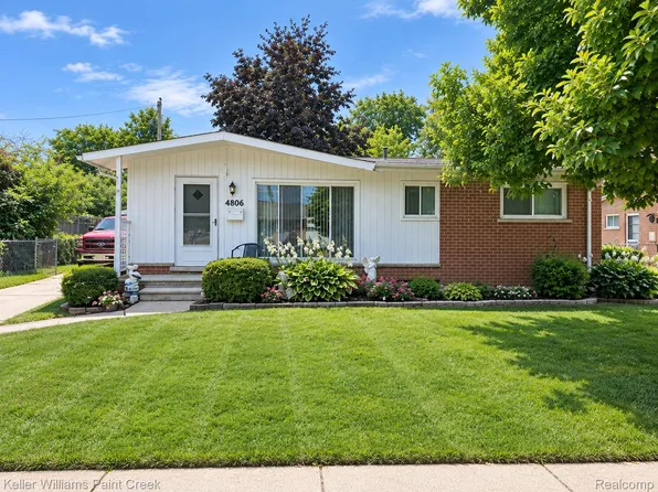 4806 Holmes Dr, Warren, MI 48092