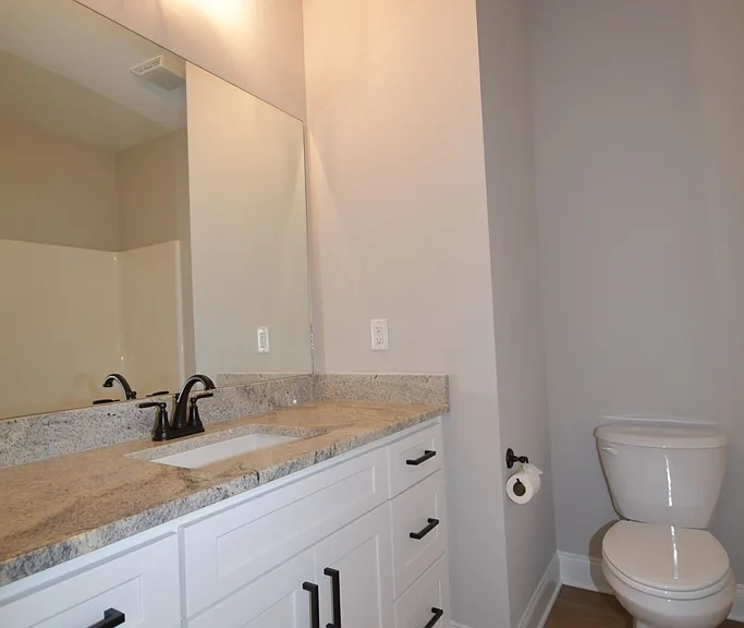 916 Airport Rd #122 — Photo 7