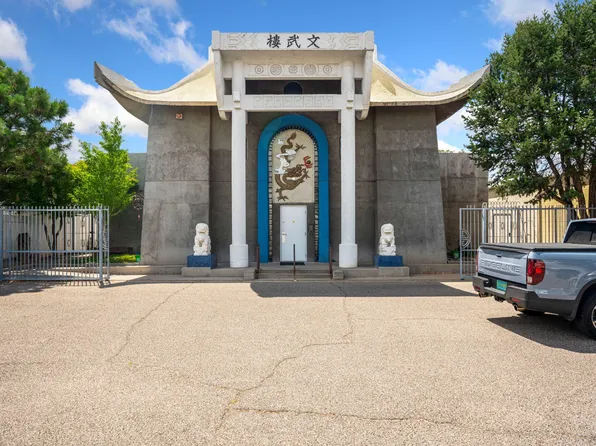 427 Adams St SE, Albuquerque, NM 87108