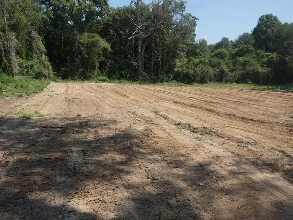 166 An County Rd #2920, Palestine, TX 75801