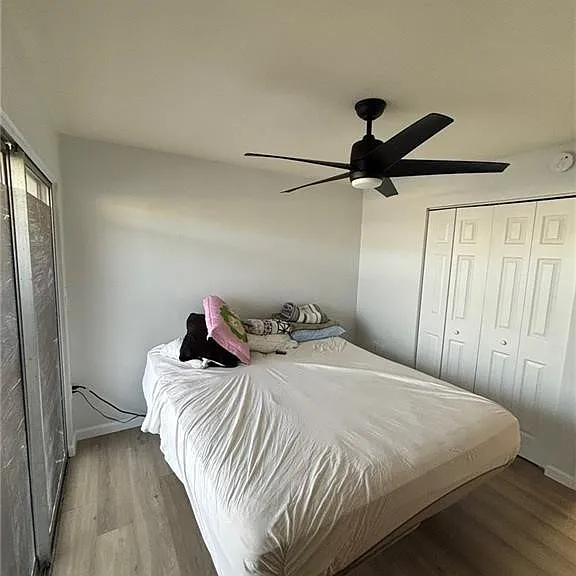5713 Foxlake Dr #4 — Photo 9