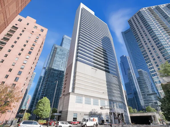 333 N Canal St APT 1403, Chicago, IL 60606
