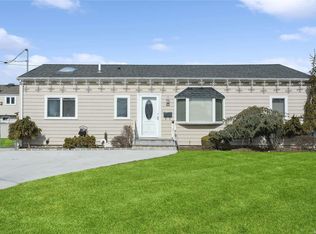 43 Island Park Pl, Island Park, NY 11558