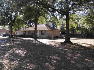 5443 Lucy Ln, Milton, FL 32570