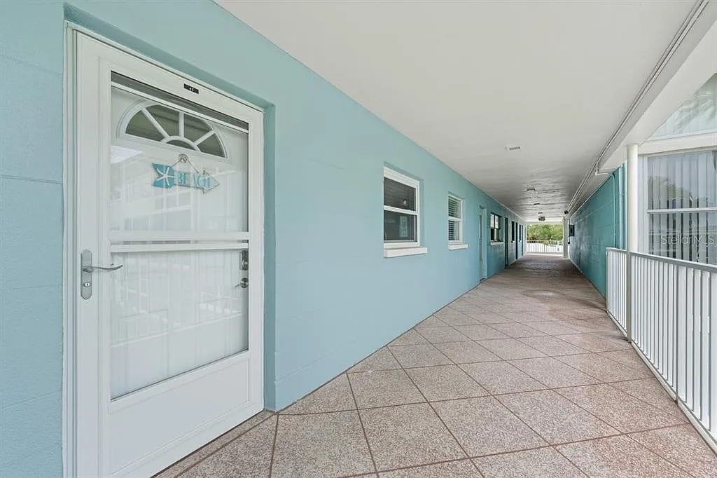 1 bed, 1.0 bath, 785 sqft, $2,500 — Photo 3