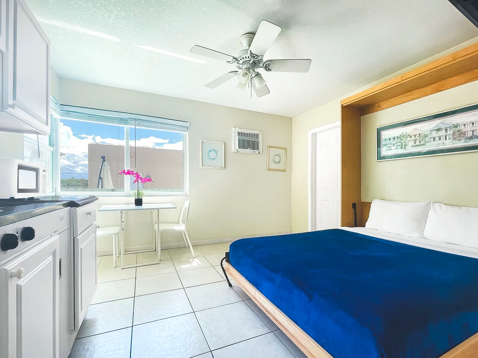 Studio, 425 sqft, $1,480 — Photo 3