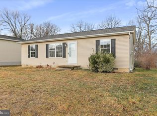 105 Midnoon Dr, Martinsburg, WV 25404