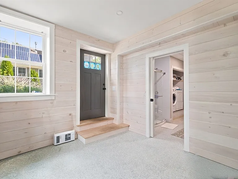 74 Blackmore Pond Cir — Photo 5