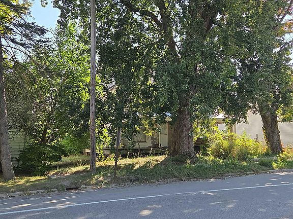 3rd image of 4289 30th St