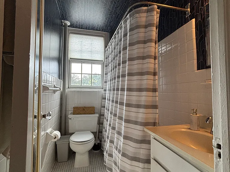 2032 Belmont Rd NW #534 — Photo 26
