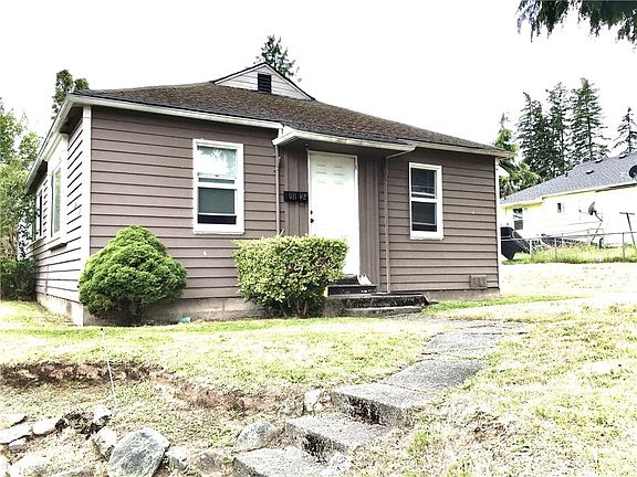 2nd image of 921 52nd Street SE