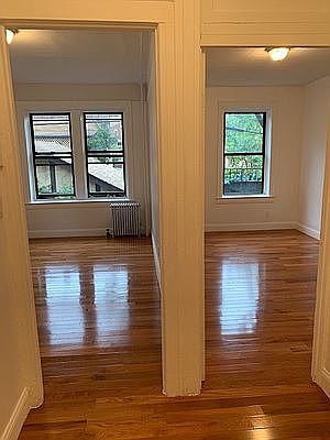 5th image of 11853 Metropolitan Ave #D4