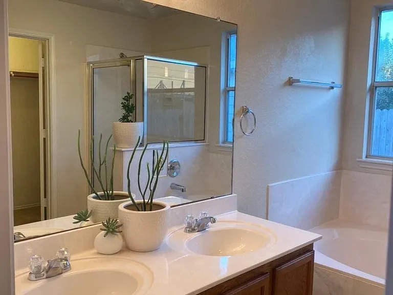1429 Coriander Dr — Photo 26