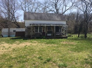 1013 Fair St, Cassville, MO 65625