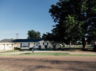 102 Yucca St, Borger, TX 79007