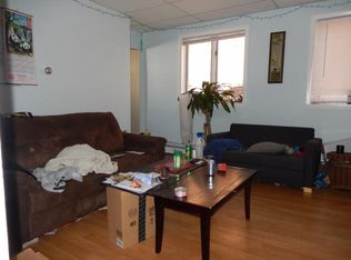 28 Monmouth St #3, Boston, MA 02128