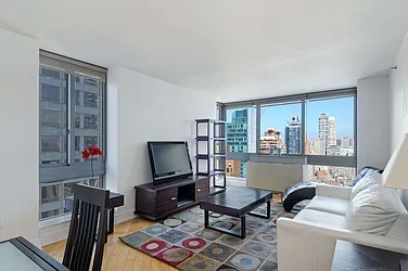 Rented by BLU Real Estate