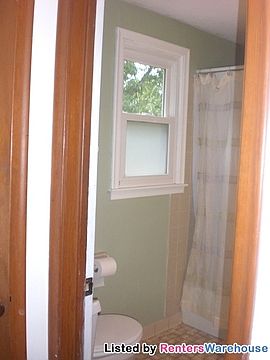 2nd image of 664 109th Ave NW