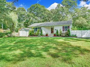 235 Riverside Dr, Bayville, NJ 08721