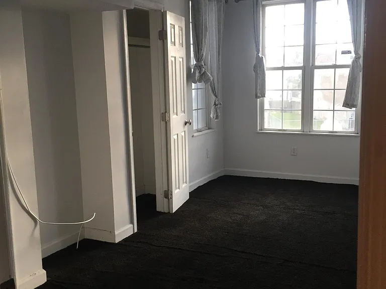Large Bedroom