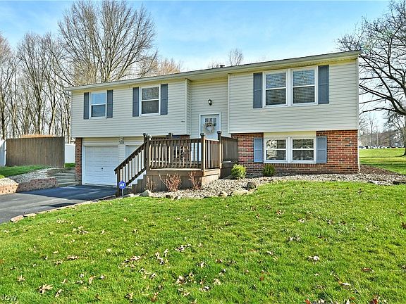 2nd image of 523 Heatherwood Dr SE