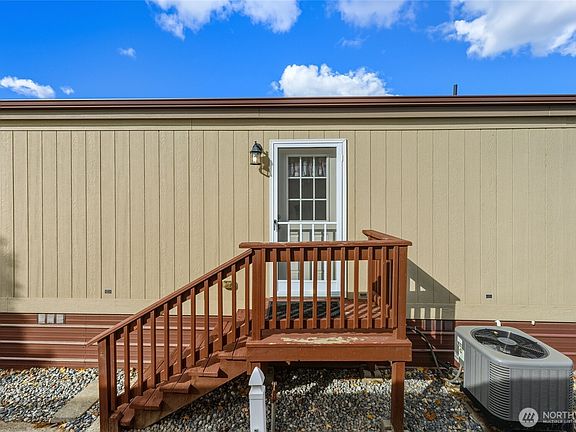 5th image of 1205 Arkansas Drive