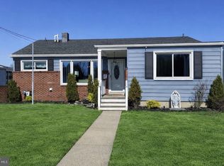 323 Mill Rd, Burlington, NJ 08016