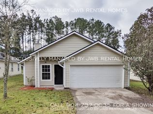 8524 Maple St, Jacksonville, FL 32244