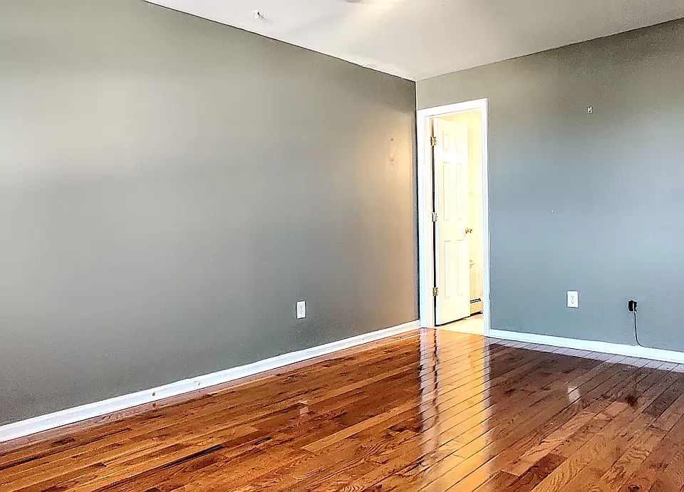 10 Pennyfield Ave APT 8B, Bronx, NY 10465 Zillow