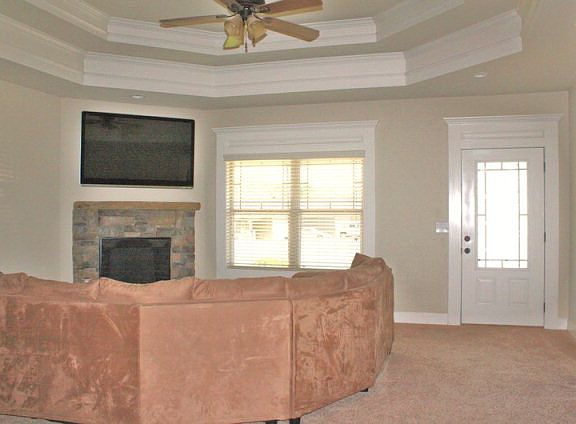 5th image of 21 Woodchase Dr