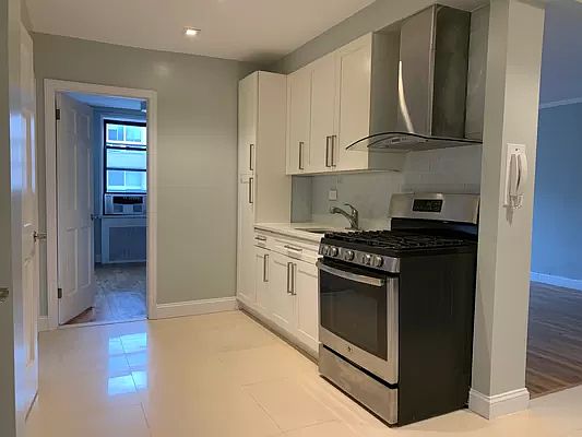 5th image of 65-50 Wetherole St #4