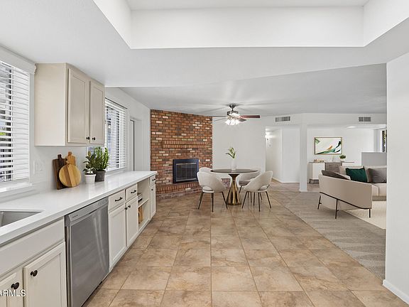 4th image of 1049 N 23RD Place