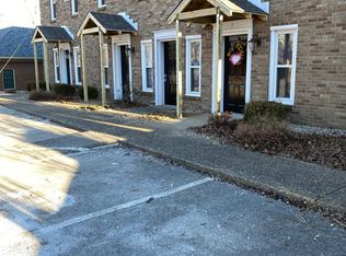 7025 W Highway 22 APT 8, Crestwood, KY 40014
