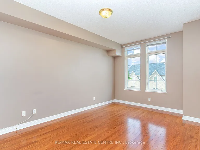 2301 Parkhaven Blvd #410 — Photo 11