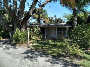1590 5th Ave, Vero Beach, FL 32960