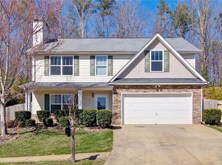 147 Fieldcrest Dr, Dallas, GA 30132