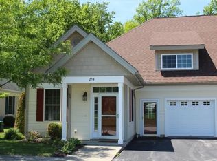 137 Garden Cir, Saint Albans, VT 05478