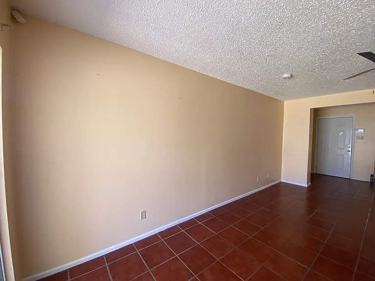 1801 Denmark Ln — Photo 23