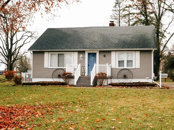 464 W Main St, Milan, MI 48160