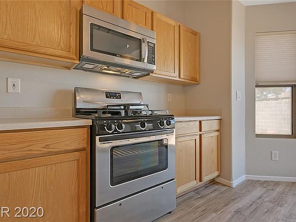 5th image of 9612 Cedar Park Ave