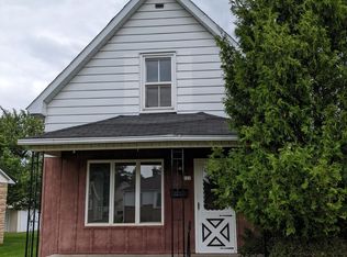 225 Brown St, Norway, MI 49870