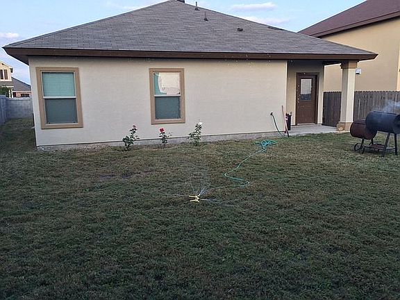 4th image of 501 Silver Palm Dr