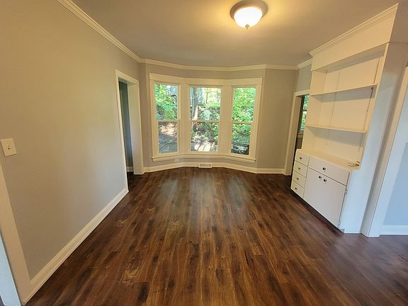 5th image of 510 Lincoln St