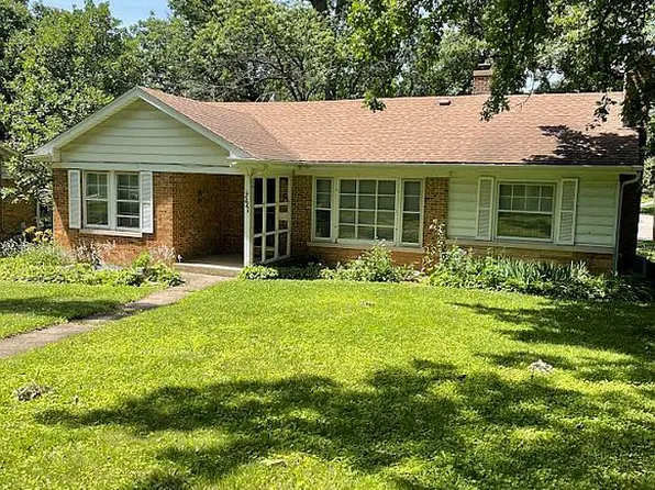 321 W Bloomingdale Rd, Itasca, IL 60143