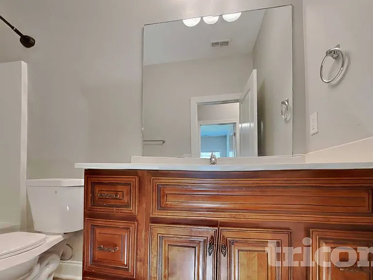 1306 Crescent Ridge Dr — Photo 14
