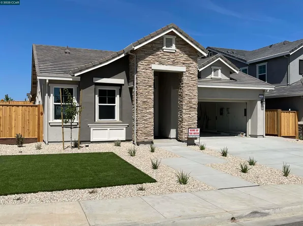 293 Eagle Nest Dr, Oakley, CA 94561